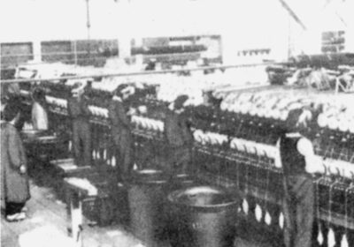 戦時勤労動員――亀戸紡績工場(昭和19年)